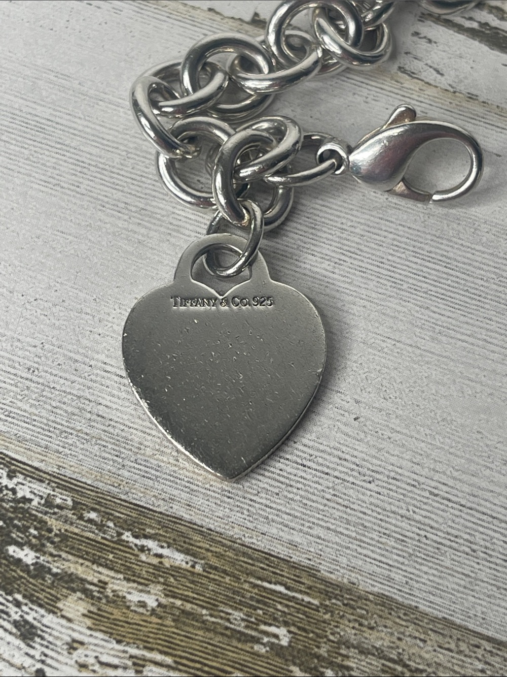 Tiffany & Co. Sterling Silver 925 Heart Tag Charm Link Bracelet 8.5” - Picture 4 of 7